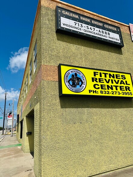 100 N Main St, Galena Park, TX à vendre - Photo de l’immeuble – Image 3 sur 24