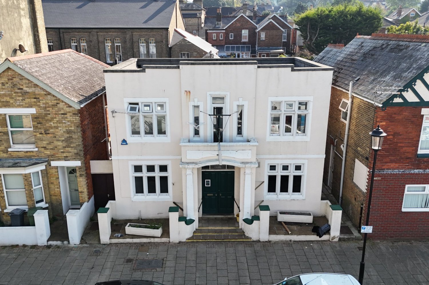 11 Clarence Rd, East Cowes à vendre Photo de l’immeuble– Image 1 sur 12