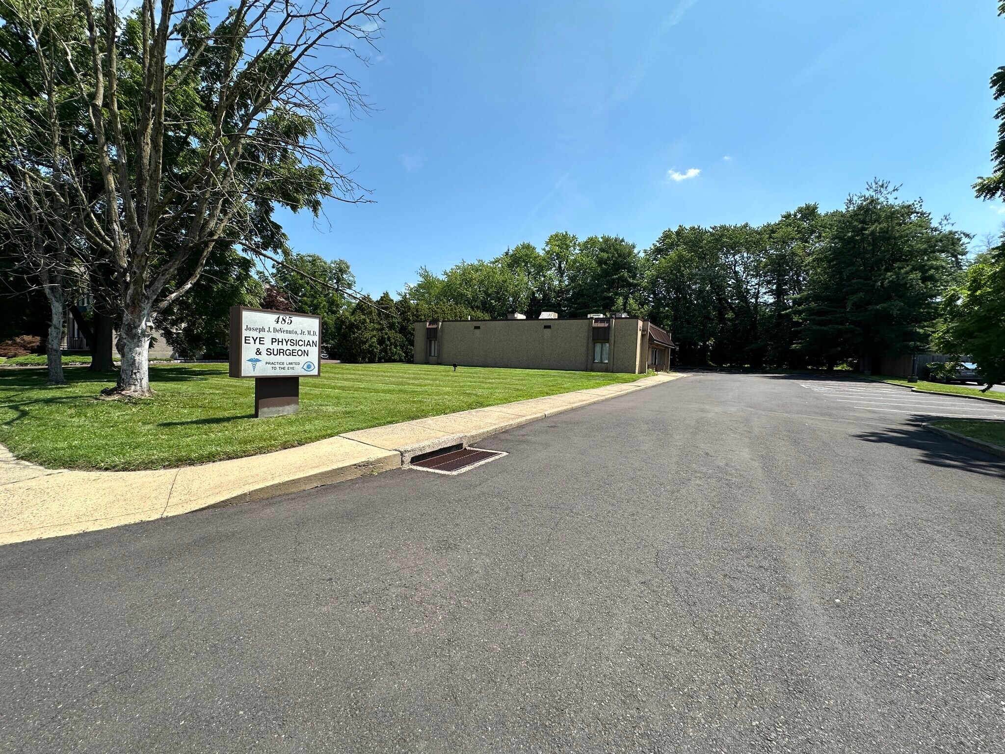 485 N Main St, Doylestown, PA à louer Photo principale– Image 1 sur 9