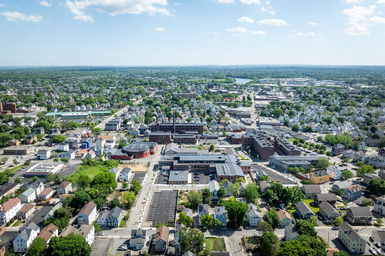 44 Warren St, Providence, RI à louer Photo intérieure– Image 1 sur 5