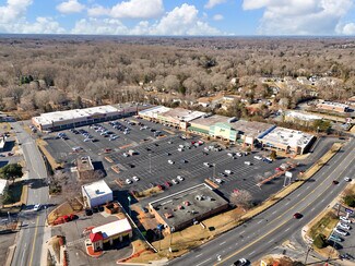 Plus de détails pour 2808-2894 Reynolda Rd, Winston-Salem, NC - Local commercial à louer
