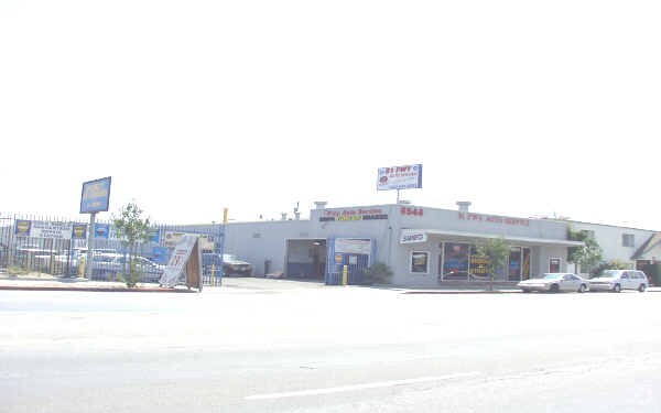 6544 Cherry Ave, Long Beach, CA à louer Photo principale– Image 1 sur 3