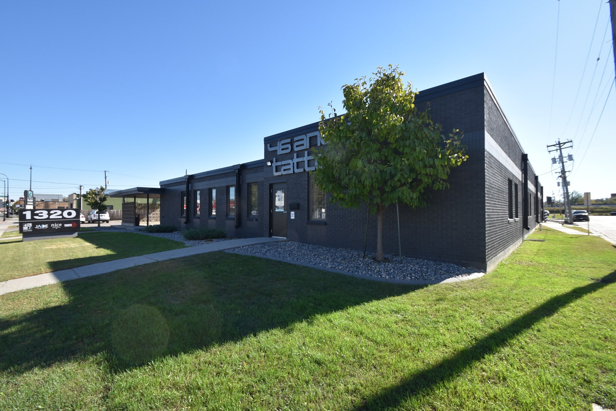 1320 1st Ave N, Fargo, ND à vendre Photo principale– Image 1 sur 10