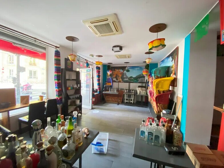 Local commercial dans Paris à louer - Photo intérieure – Image 2 sur 5