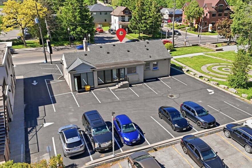 60 King St W, Hamilton, ON à vendre - Photo de l’immeuble – Image 3 sur 39