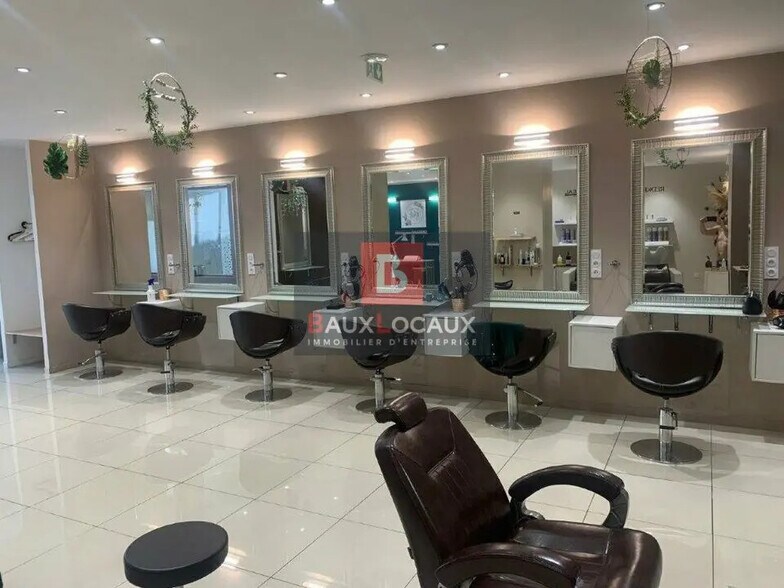 Local commercial dans Cavaillon à vendre - Photo intérieure – Image 2 sur 12