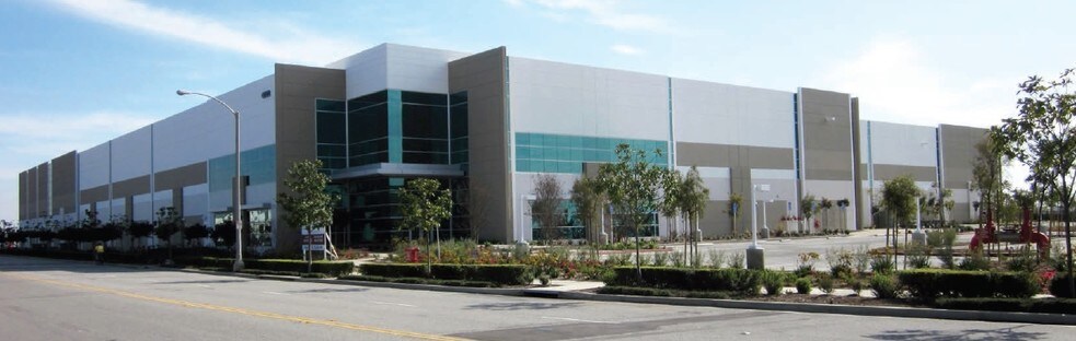 4022 Conant St, Long Beach, CA à louer - Photo de l’immeuble – Image 3 sur 3