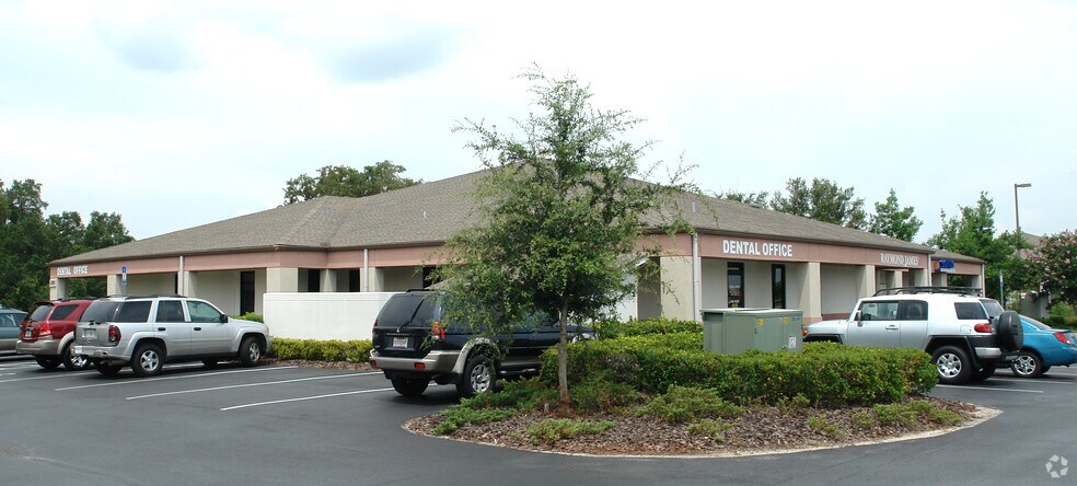 13940 SE Us Highway 441 Hwy, Lady Lake, FL à louer - Photo principale – Image 1 sur 2