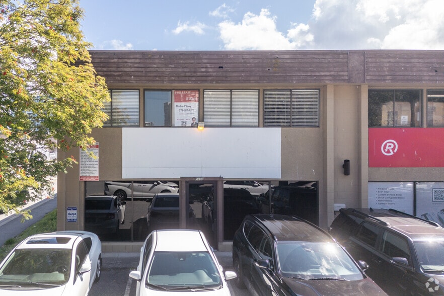 5700 Cedarbridge Way, Richmond, BC à louer - Photo de l’immeuble – Image 2 sur 5