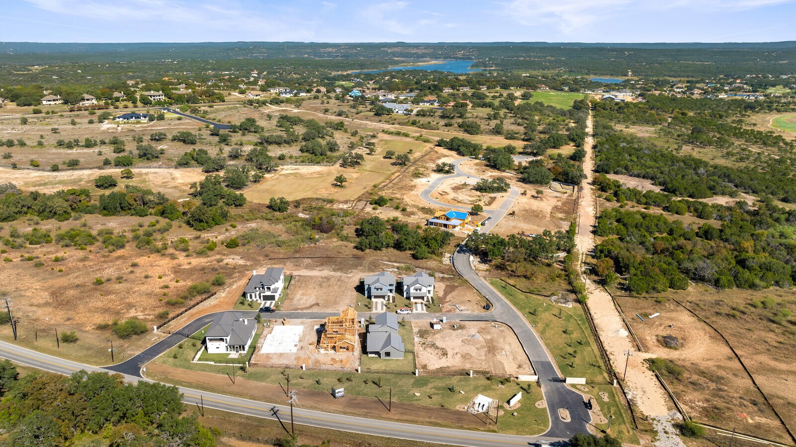 711 N Paleface Ranch Rd, Spicewood, TX 78669 - Lot 19 - - Photo intérieure - Image 2 of 2