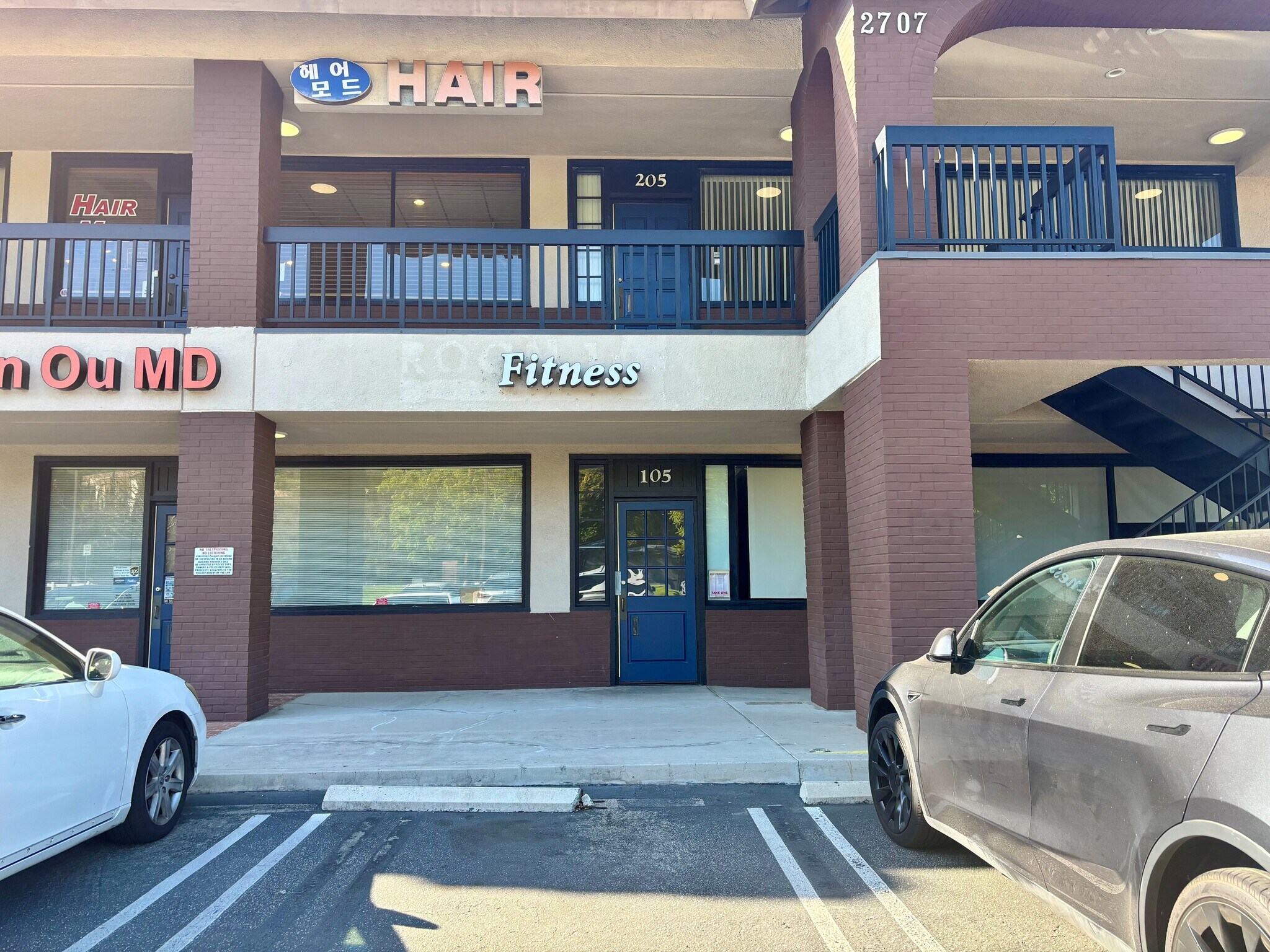 2707 S Diamond Bar Blvd, Diamond Bar, CA à louer Photo de l’immeuble– Image 1 sur 7