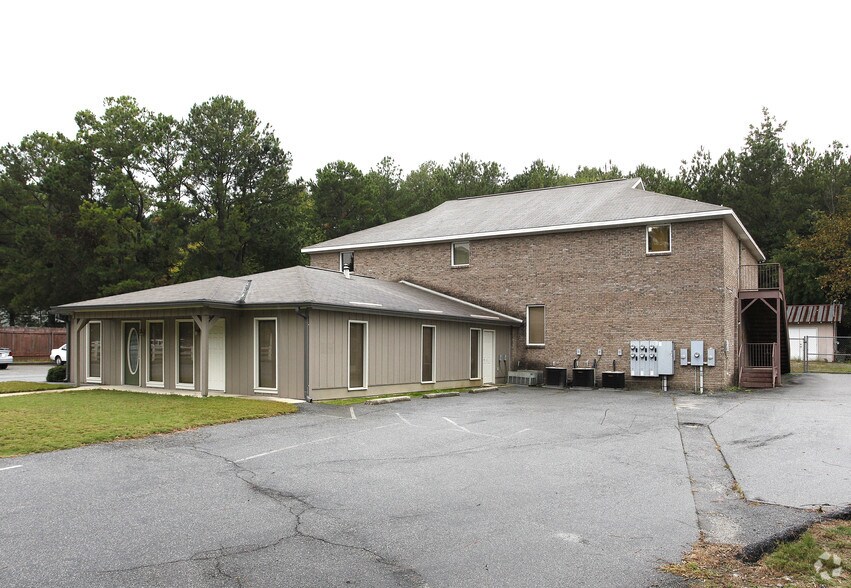 6531 Effingham Way, Columbus, GA à louer - Photo de l’immeuble – Image 3 sur 17