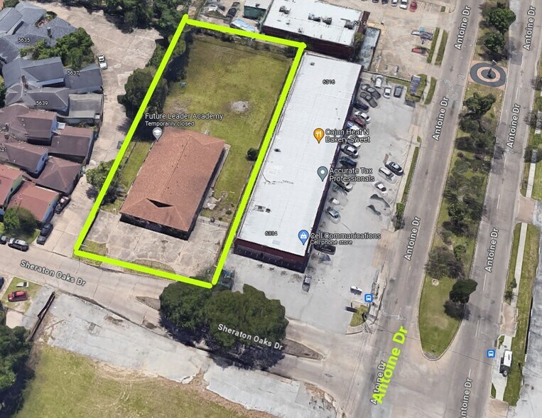 5651 Sheraton Oaks Dr, Houston, TX à vendre - Photo de l’immeuble – Image 2 sur 8