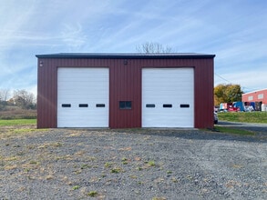 509, Unit C Bellvale Rd, Chester, NY à louer Photo de l’immeuble– Image 1 sur 2