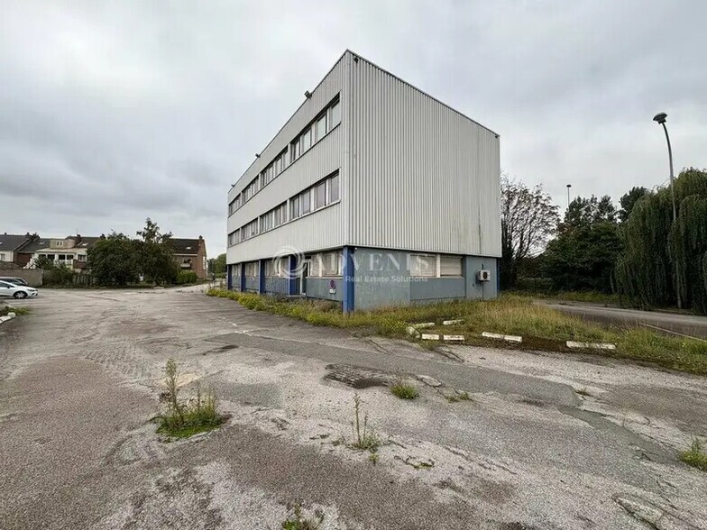 Bureau dans Dunkerque à louer - Photo de l’immeuble – Image 3 sur 9