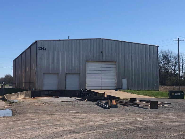 124A Davis St, Portland, TN à louer - Photo de l’immeuble – Image 2 sur 5