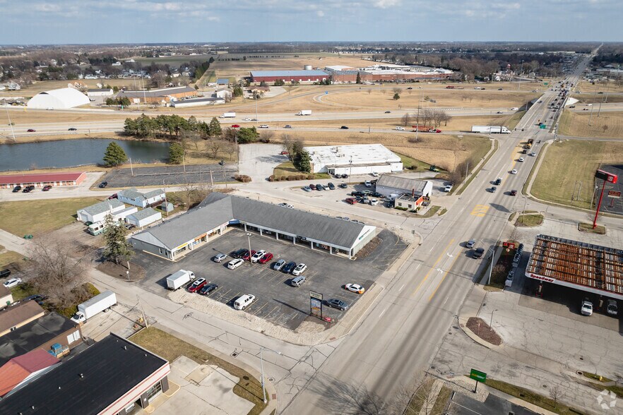 3401 Woodville Rd, Northwood, OH à louer - Photo de l’immeuble – Image 3 sur 5