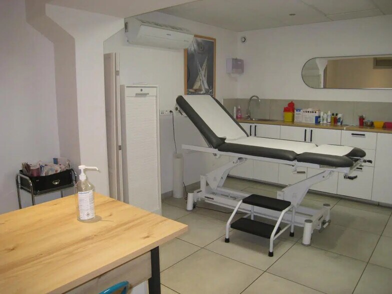 Bureau dans Aubagne à vendre - Photo de l’immeuble – Image 3 sur 6