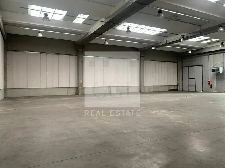 5 Avenue Lionel Terray, Meyzieu à louer - Photo de l’immeuble – Image 2 sur 11