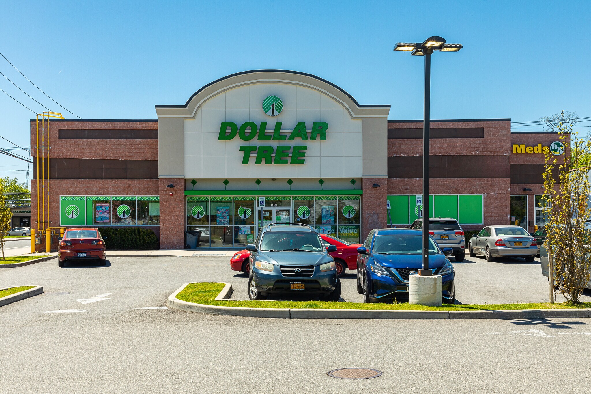 1620-1626 New York Ave, Huntington Station, NY à louer Photo de l’immeuble– Image 1 sur 6