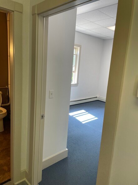 41 Depot St, Bridgton, ME à louer - Photo de l’immeuble – Image 3 sur 8