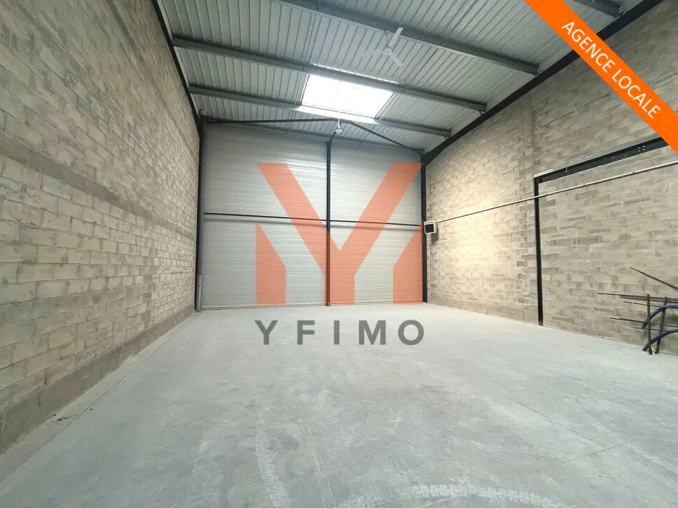 Local d'activités dans Buchelay à vendre Photo intérieure– Image 1 sur 6