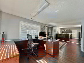 1605 Capitola Rd, Santa Cruz, CA à louer Photo intérieure– Image 2 sur 22