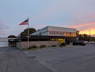 Plus de détails pour 900 W Genesee St, Syracuse, NY - Local d'activités à louer