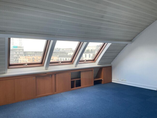 Plus de détails pour 126 Rue Du Landy, Saint-Ouen-sur-Seine - Bureau à louer