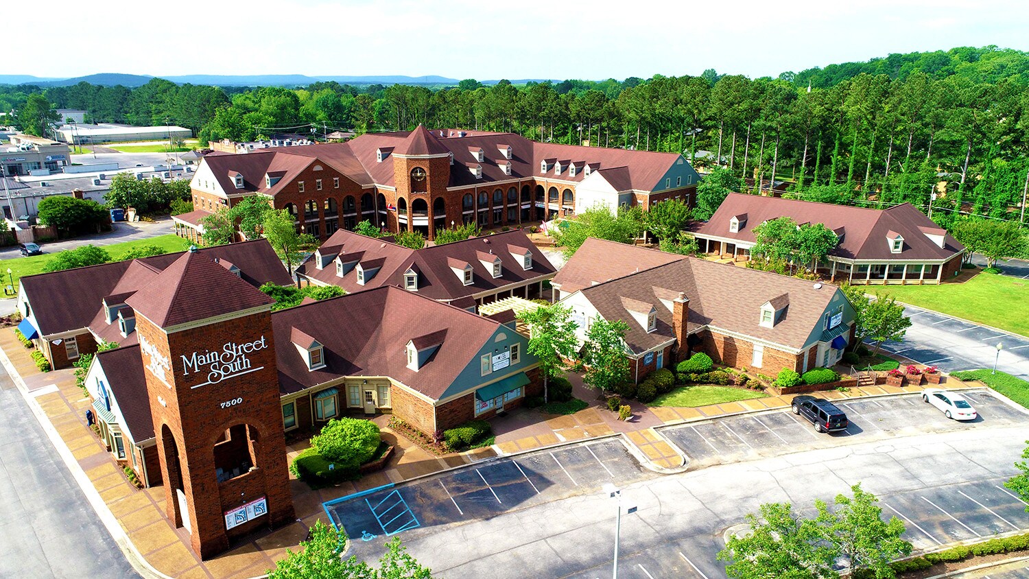 7500 Memorial Pky SW, Huntsville, AL à louer Photo principale– Image 1 sur 12