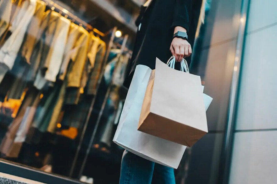 Local commercial dans Marseille à louer - Photo de l’immeuble – Image 3 sur 5