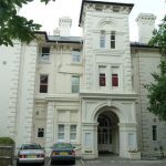 23 Oak Hill Grove, Surbiton à louer - Photo de l’immeuble – Image 3 sur 13