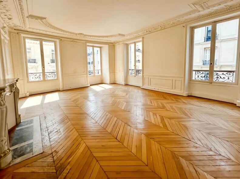 Bureau dans Paris à louer - Photo de l’immeuble – Image 2 sur 6