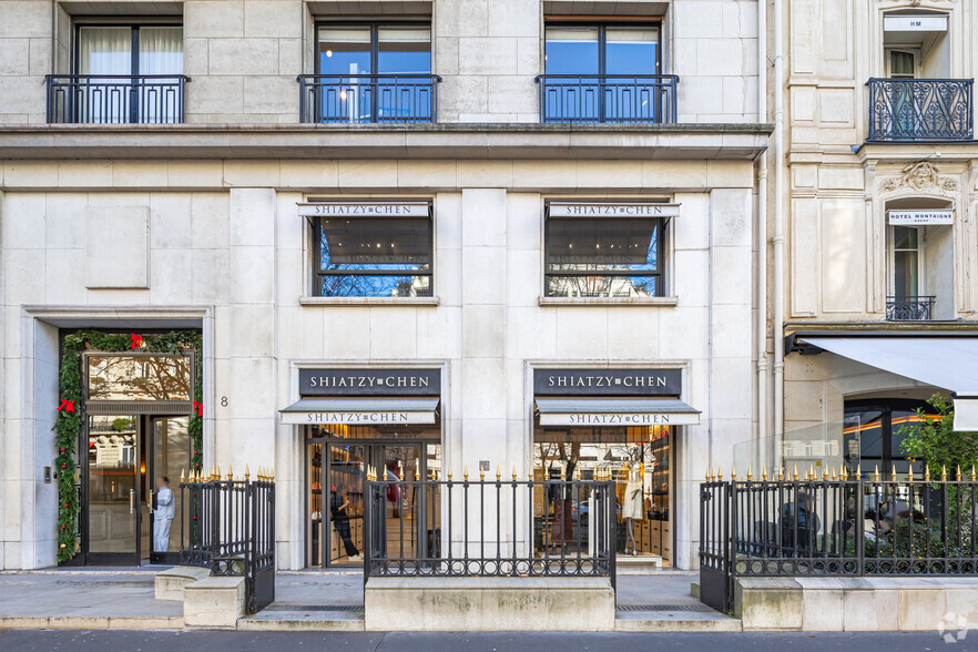 Avenue Montaigne, Paris à louer - Photo de l’immeuble – Image 3 sur 12