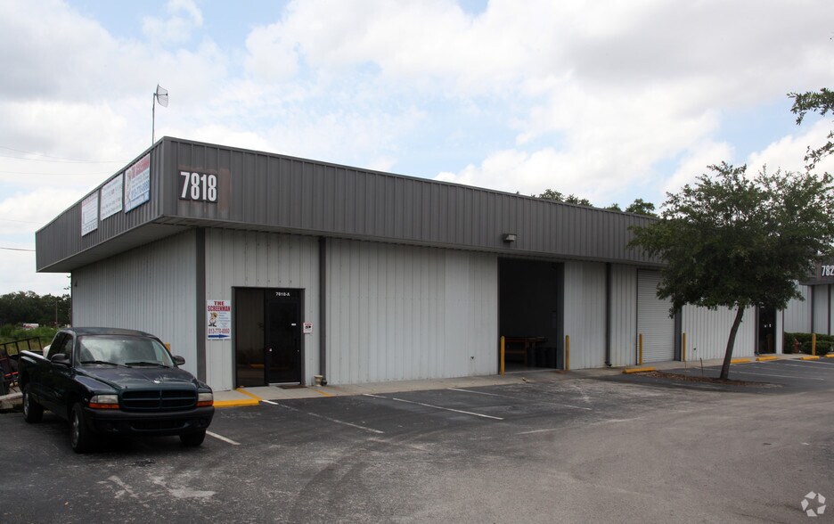 7818 Causeway Blvd, Tampa, FL à louer - Photo principale – Image 1 sur 6