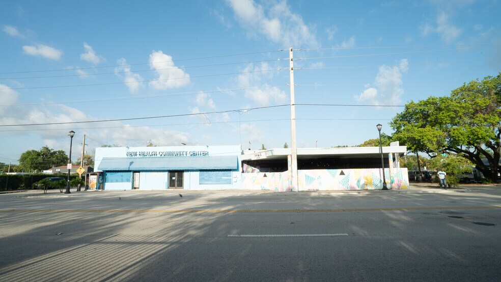 6310 NE 2nd Ave, Miami, FL à louer - Photo de l’immeuble – Image 2 sur 27