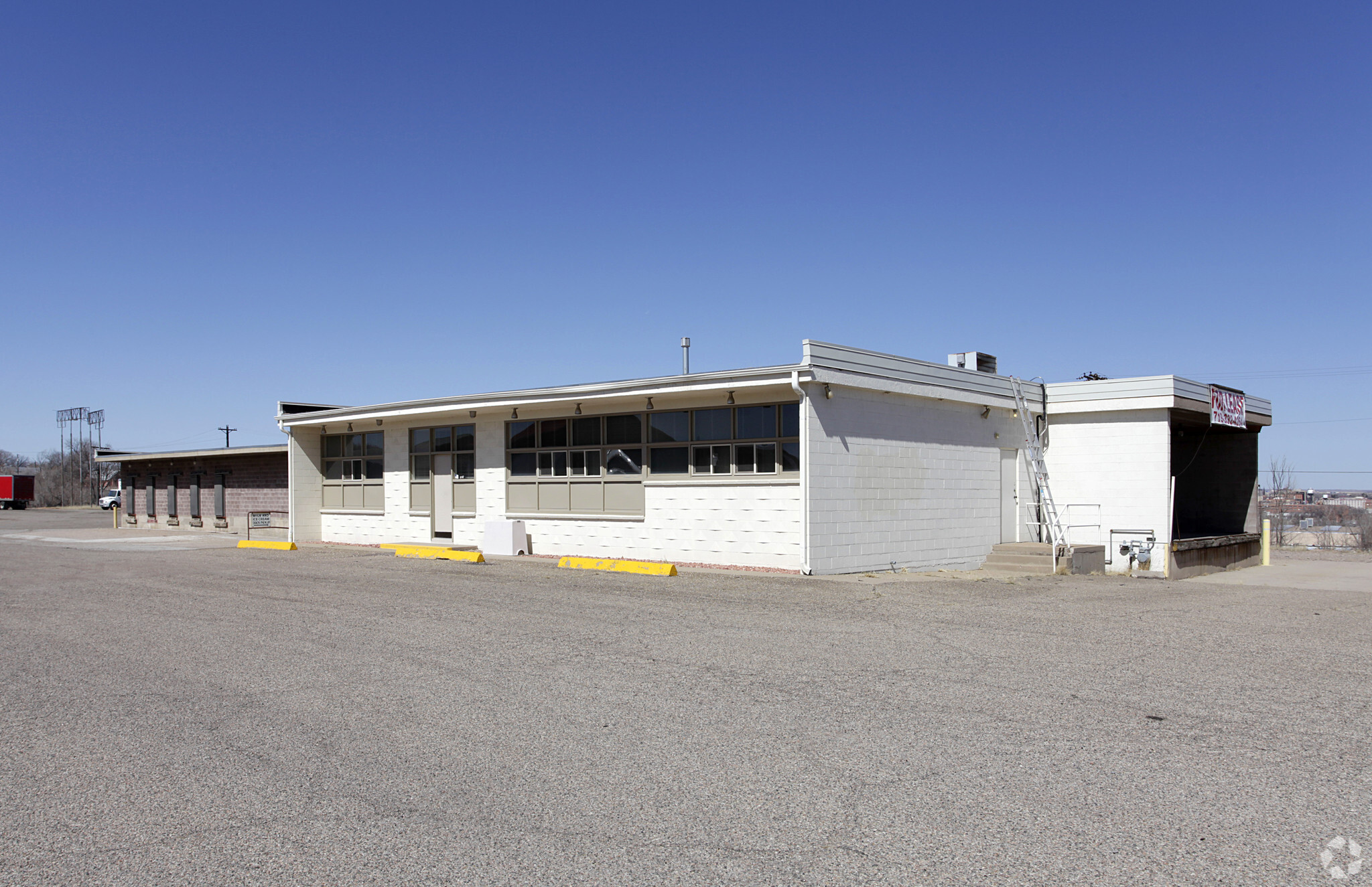 1045 S Santa Fe Ave, Pueblo, CO à vendre Photo principale– Image 1 sur 3