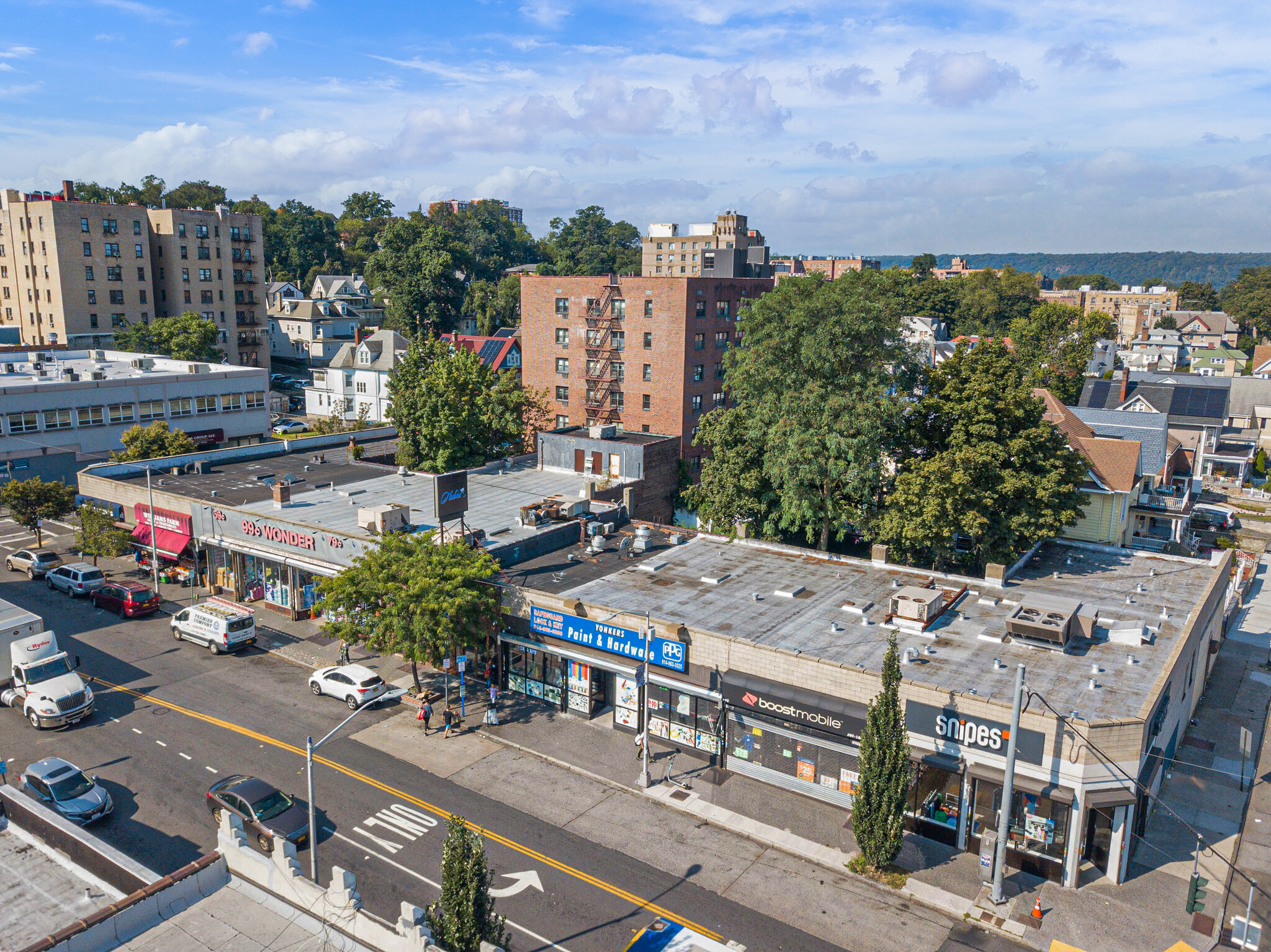 465-479 S Broadway, Yonkers, NY à louer Photo de l’immeuble– Image 1 sur 8