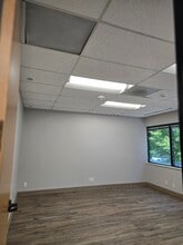12136 W Bayaud Ave, Lakewood, CO à louer Photo intérieure– Image 2 sur 5