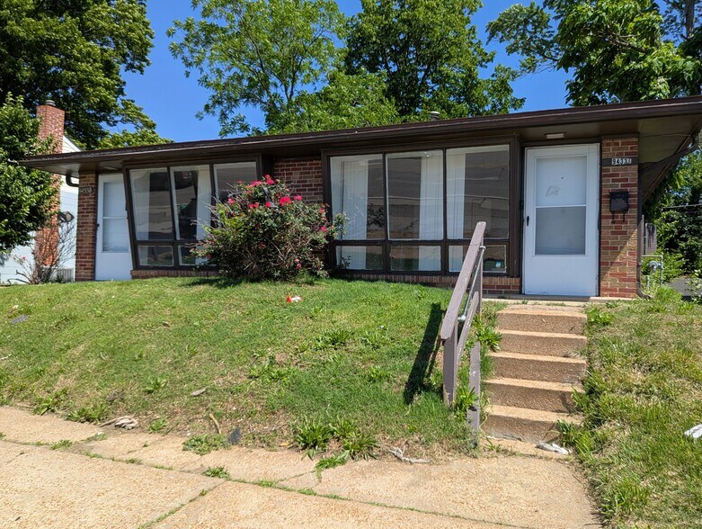 9433 Page Ave, Saint Louis, MO à vendre - Photo principale – Image 1 sur 24