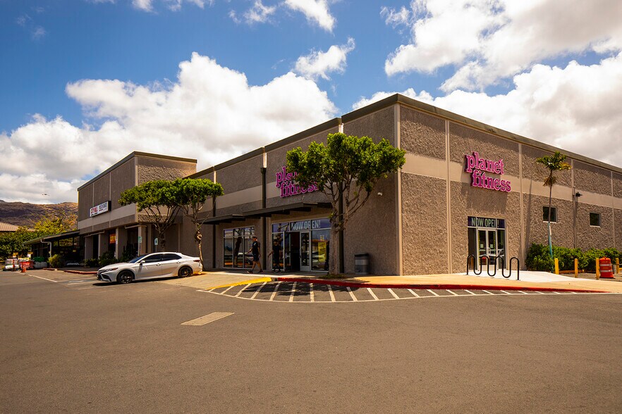 86-120 Farrington Hwy, Waianae, HI à louer - Photo de l’immeuble – Image 2 sur 7