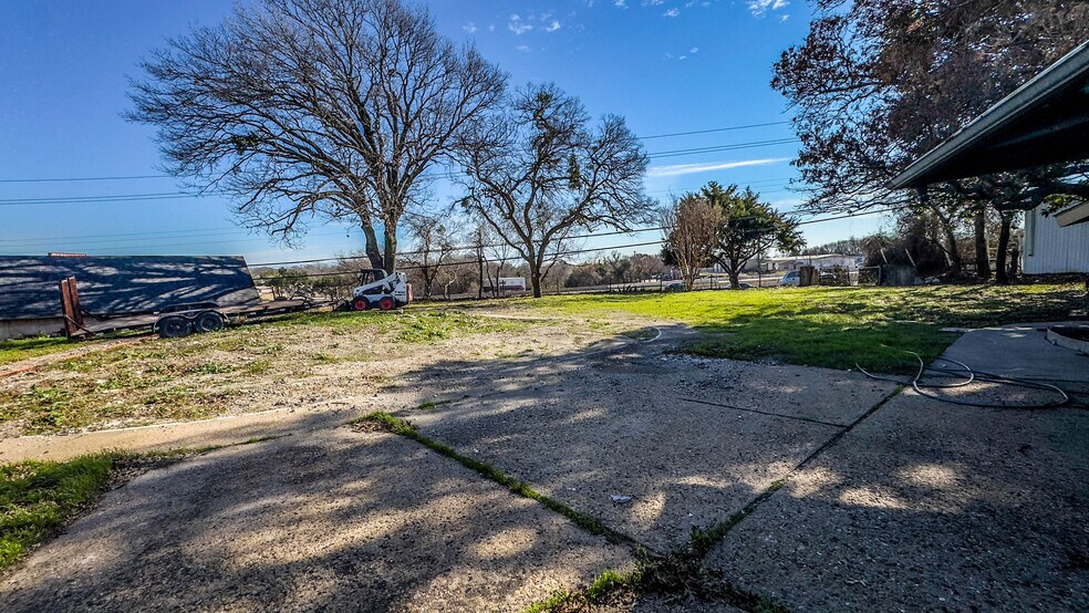719 E Highway 67, Duncanville, TX à vendre - Photo de l’immeuble – Image 1 sur 31