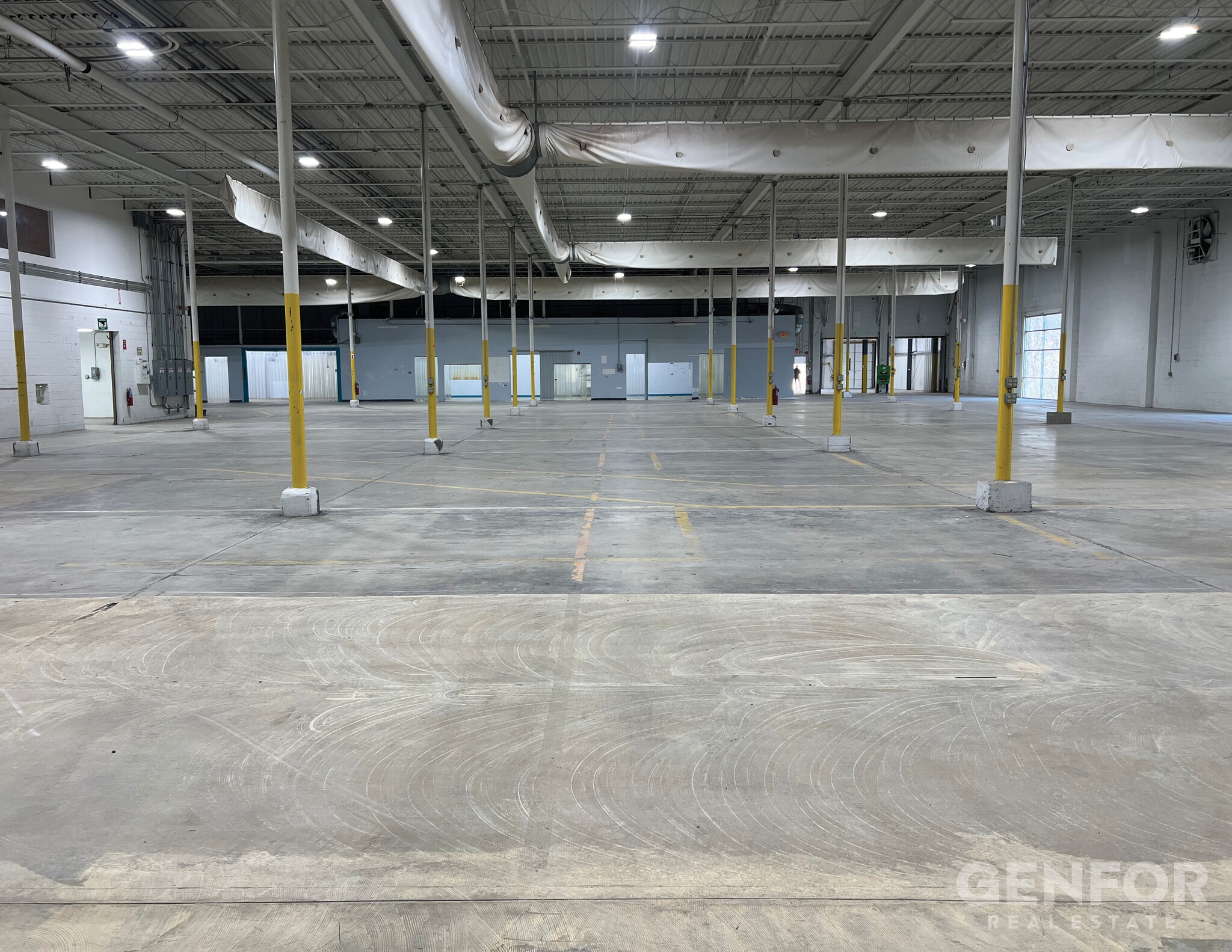 1572 Roseytown Rd, Greensburg, PA à louer Photo intérieure– Image 1 sur 2