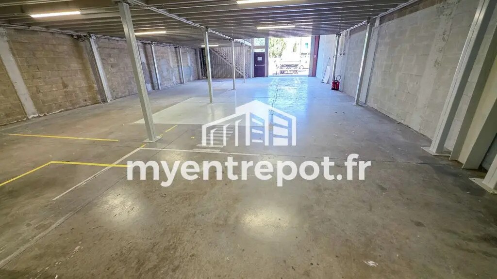 Local d’activités dans Marseille à louer Photo de l’immeuble– Image 1 sur 9