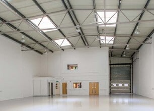 1325 Aztec, Almondsbury à louer Photo intérieure– Image 1 sur 2