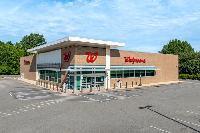Plus de détails pour 900 Shelby Rd, Kings Mountain, NC - Local commercial à vendre
