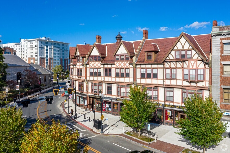 1342-1366 Hancock St, Quincy, MA à louer - Photo de l’immeuble – Image 2 sur 4