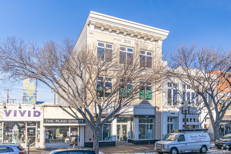 10336 82 Av NW, Edmonton, AB à louer - Photo de l’immeuble – Image 2 sur 10
