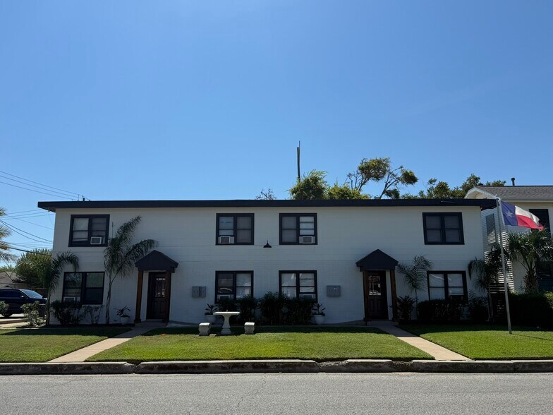 5103 Avenue O, Galveston, TX à vendre - Photo de l’immeuble – Image 2 sur 24