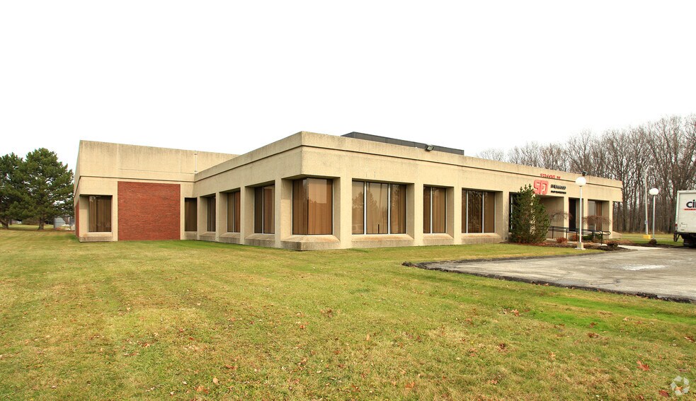 16625 Granite Rd, Maple Heights, OH à vendre - Photo de l’immeuble – Image 2 sur 5